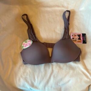 Maidenform woman’s bra. 34A. Color brown